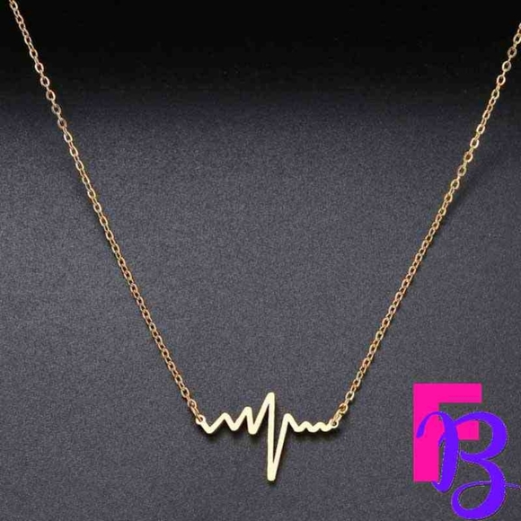 *NEW!* 14k Heart Beat Necklace - Picture 4 of 8